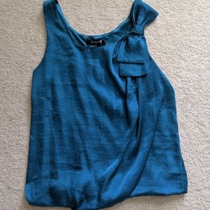 Blue F21 top